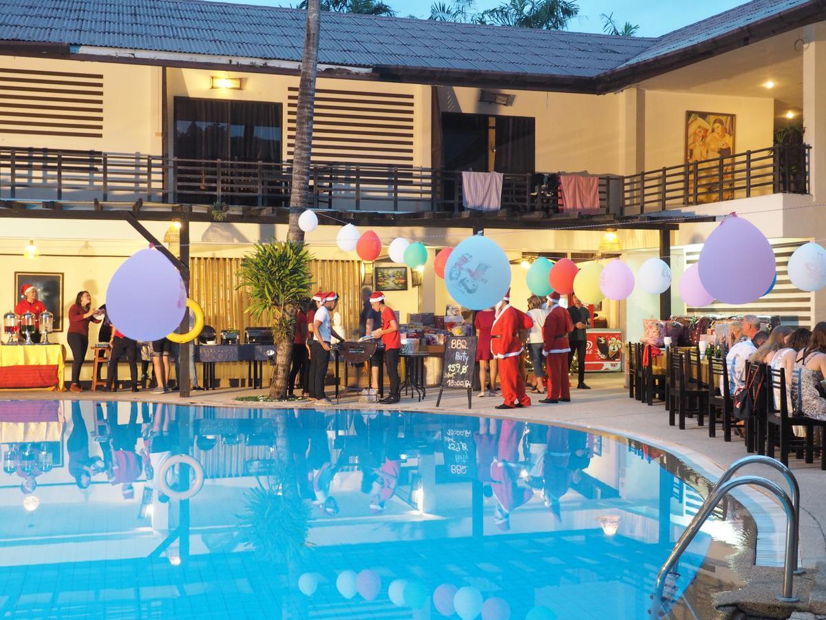 Bamboo Beach Hotel & Spa Patong Bagian luar foto