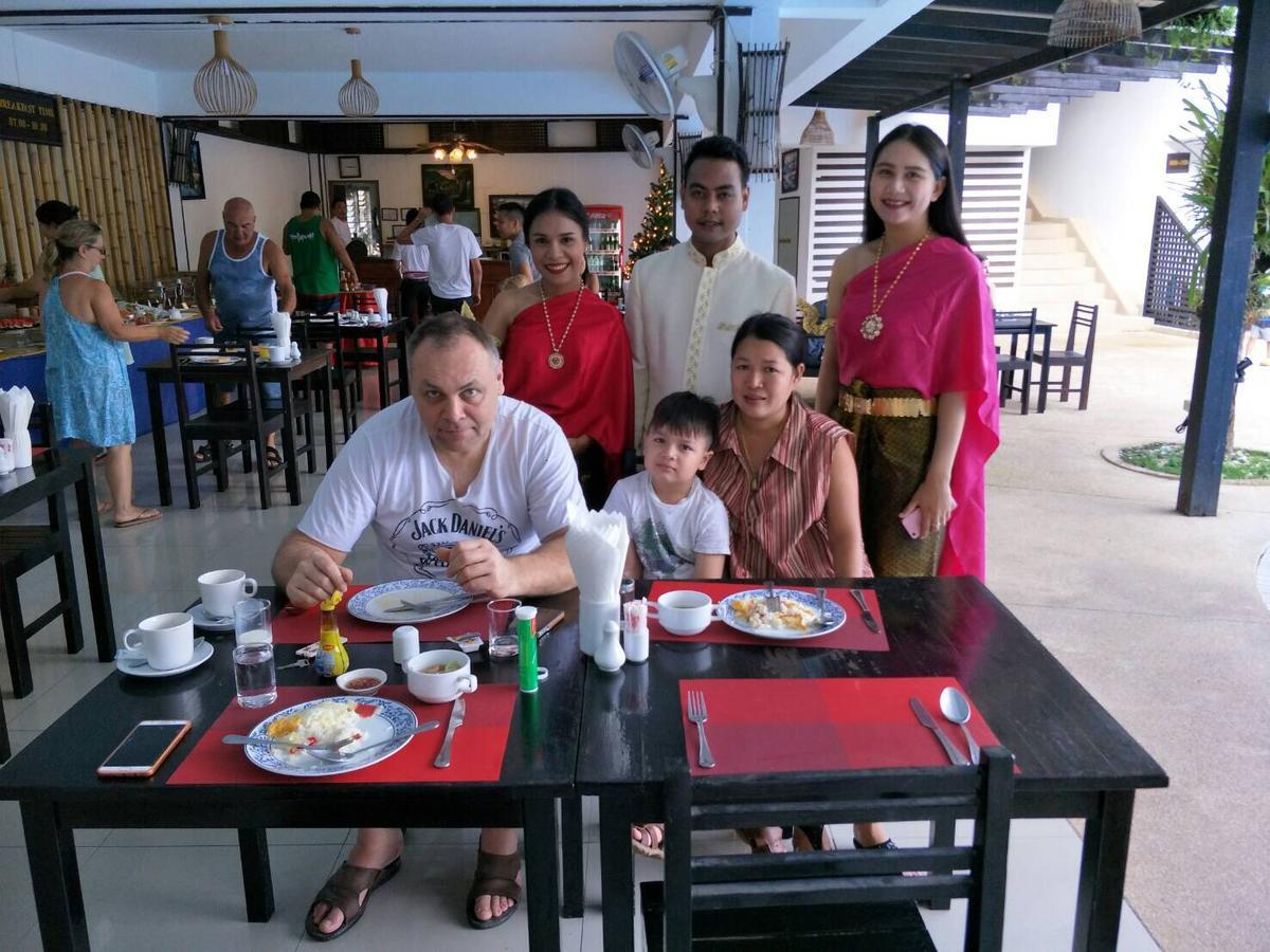 Bamboo Beach Hotel & Spa Patong Bagian luar foto